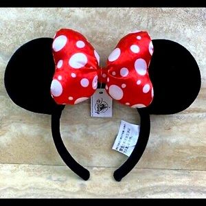 Disney Park Minnie Mouse Ears Puffy PolkaDot Bow